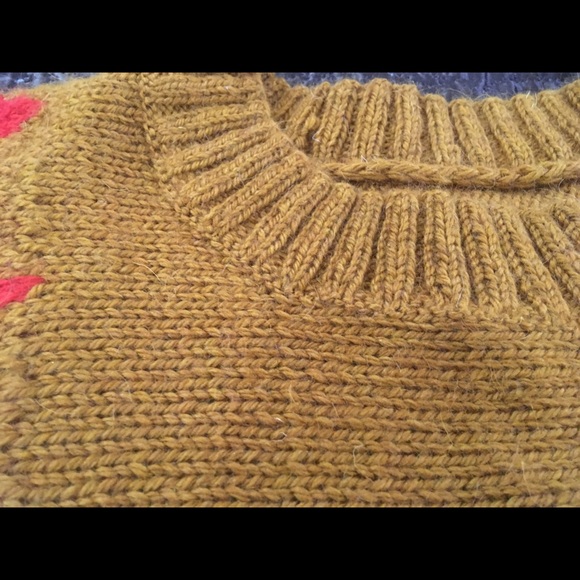 !!!REAL WOOL MADE BY MY MOM!!! - Picture 2 of 2